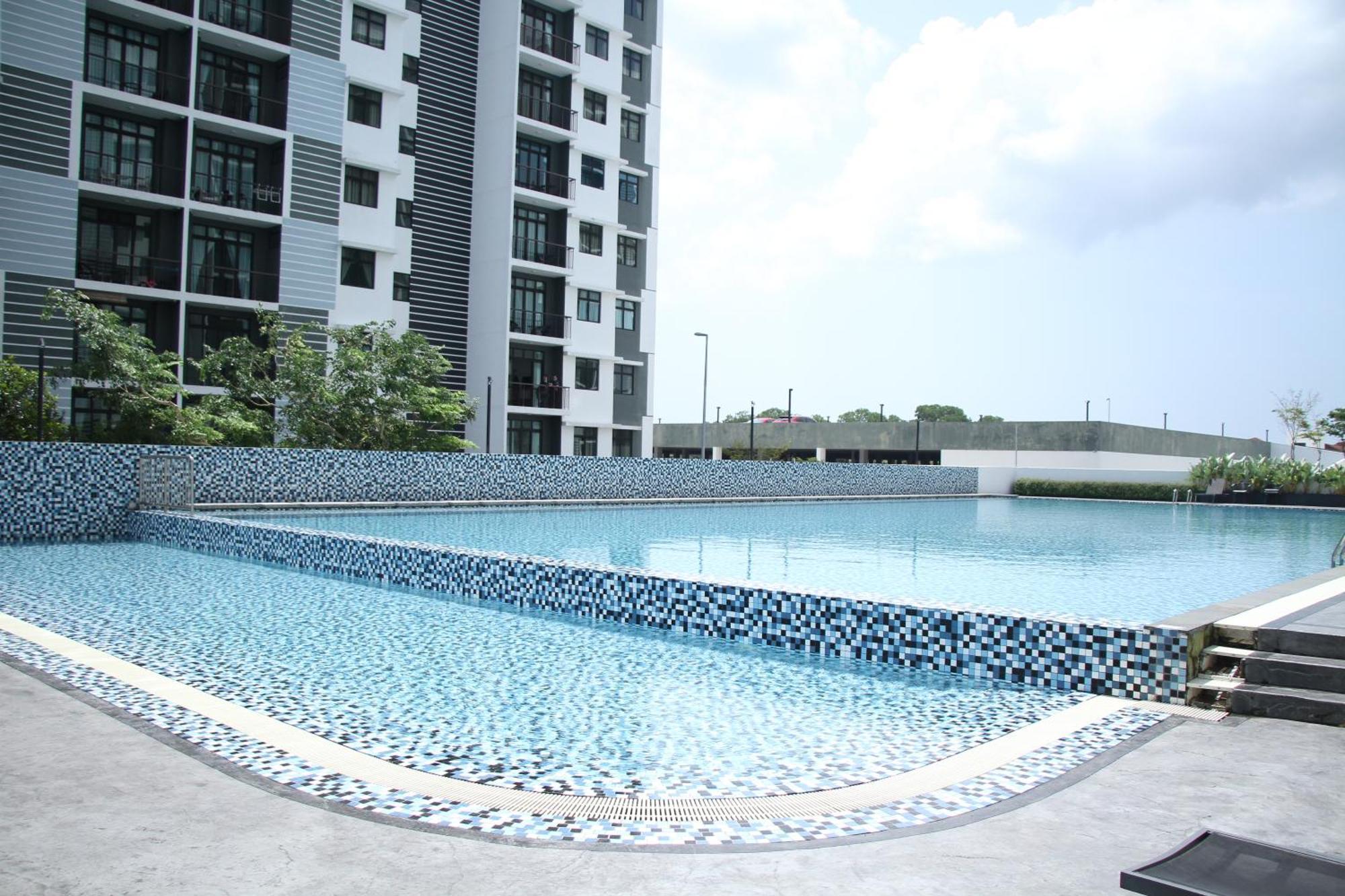 Danish's Desaru Utama Apartment