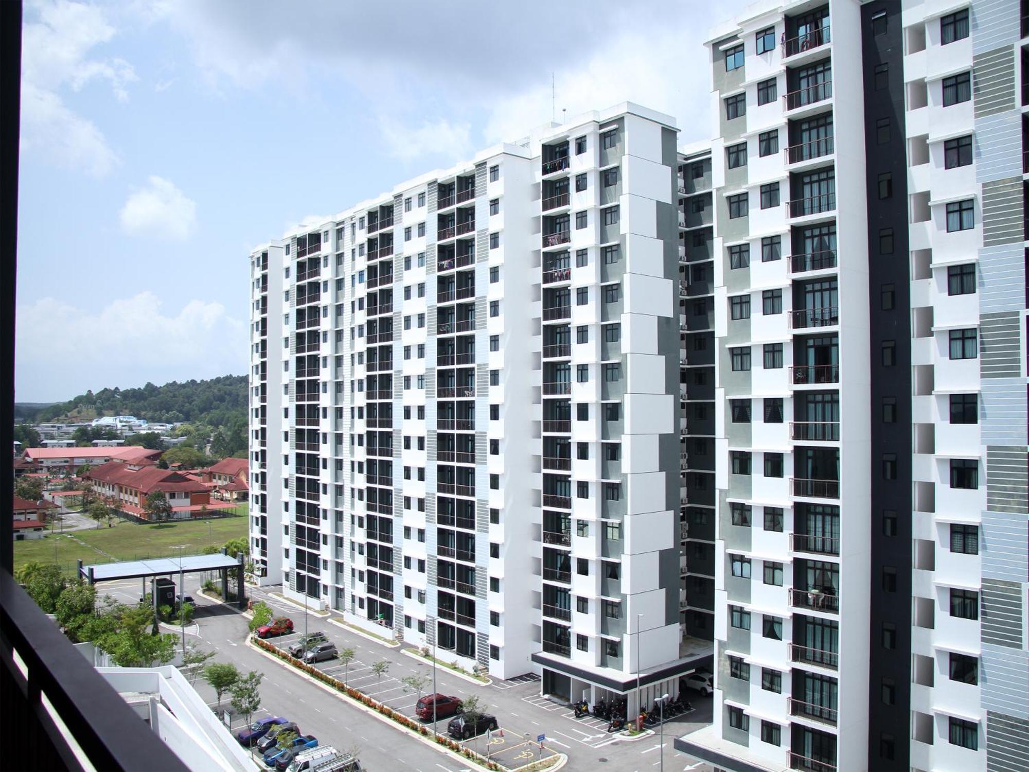 Danish's Desaru Utama Apartment Bandar Penawar